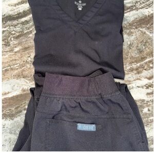 SOLD. SCRUB SET!!! Small Med Couture black set